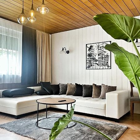 Papas Apartment เลสเซ ภายนอก รูปภาพ