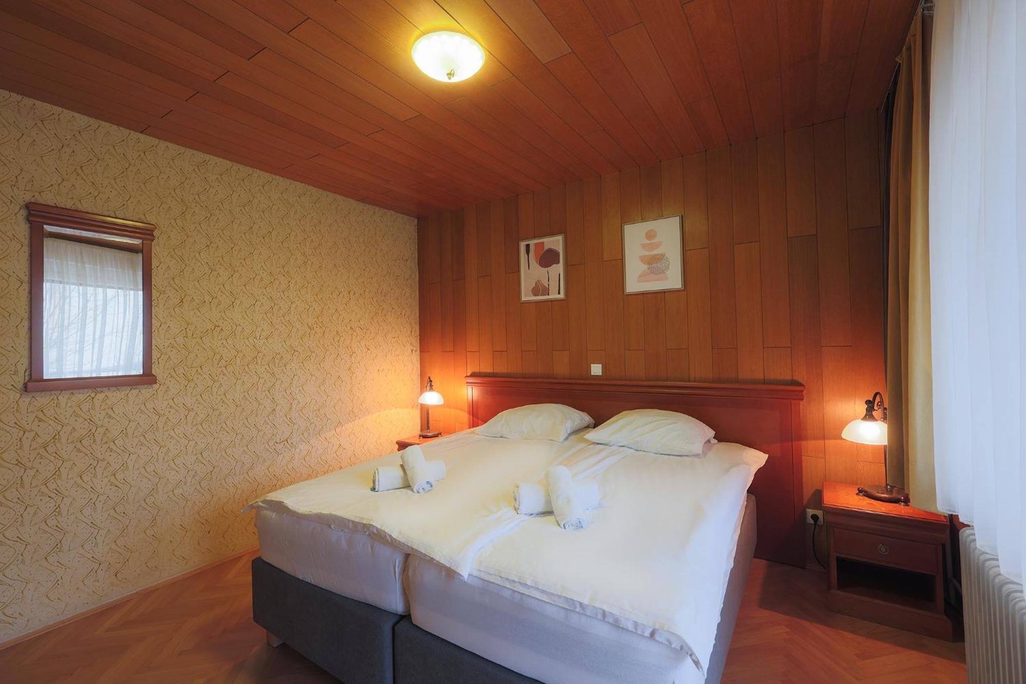 Papas Apartment เลสเซ ภายนอก รูปภาพ