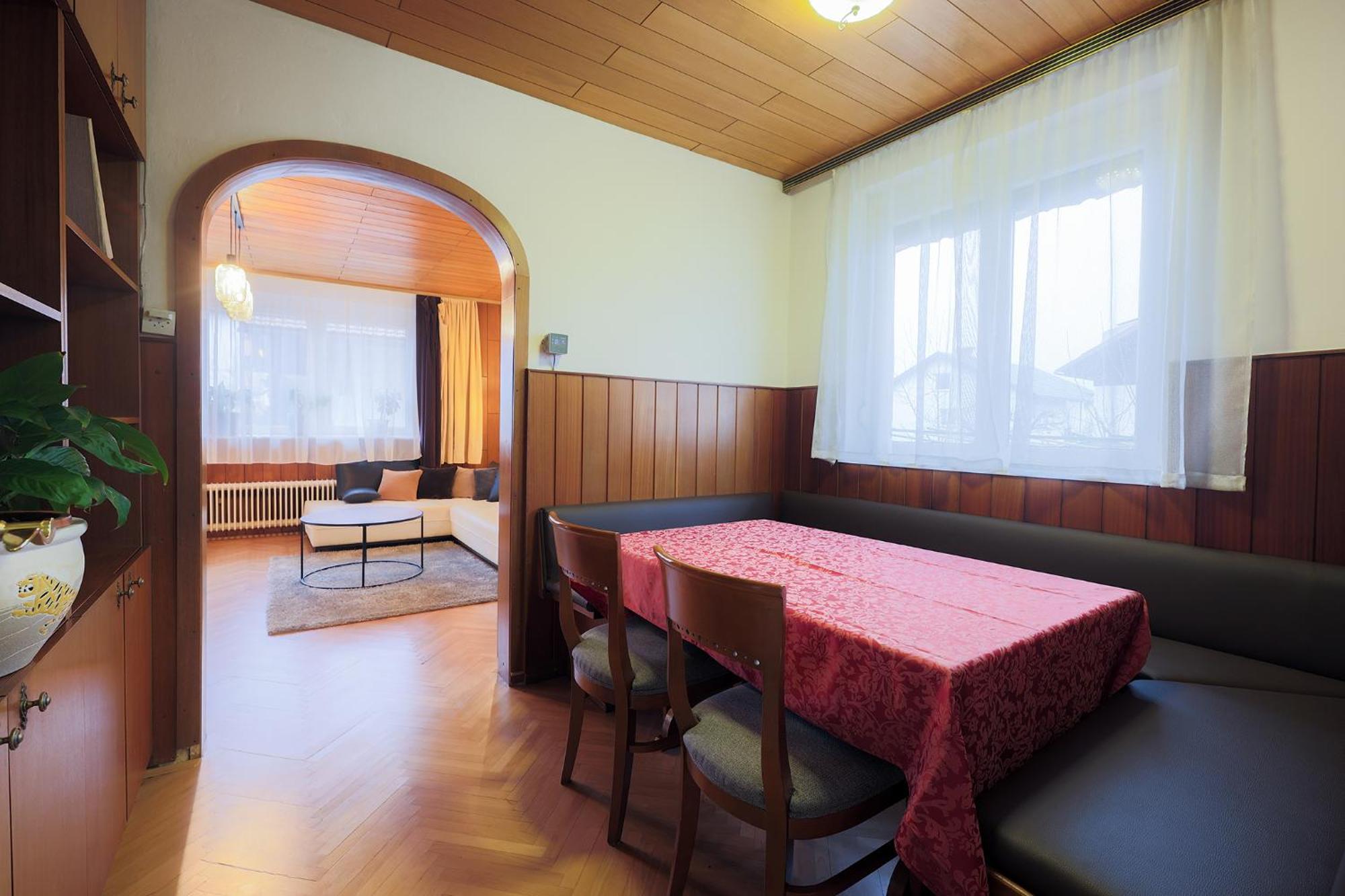 Papas Apartment เลสเซ ภายนอก รูปภาพ