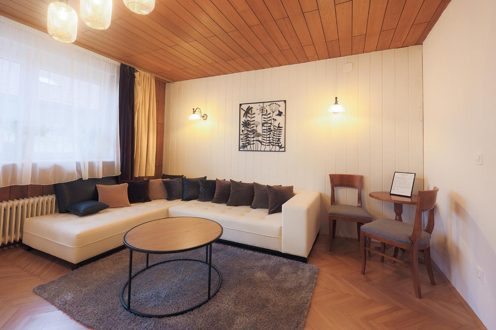 Papas Apartment เลสเซ ภายนอก รูปภาพ